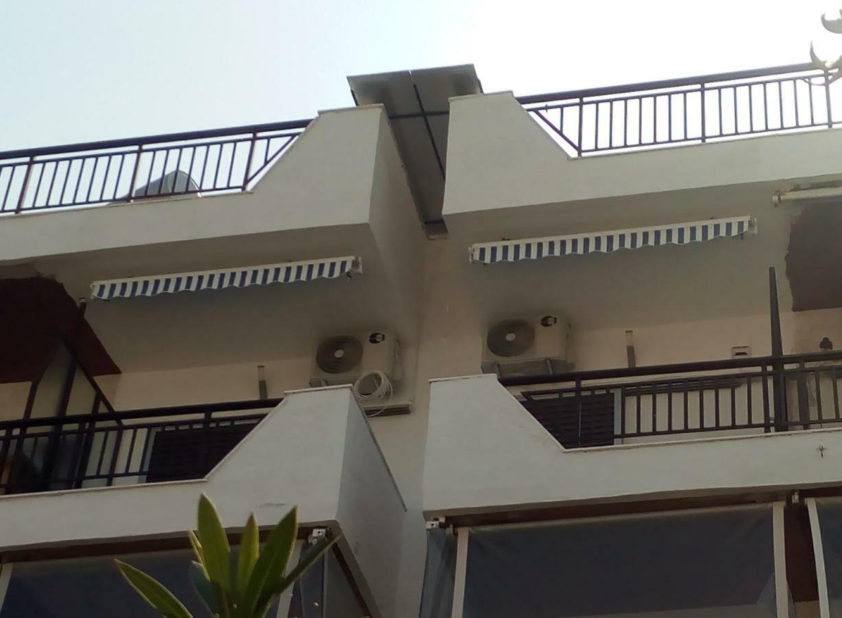 Jonnys Ferienwohnung Peraía المظهر الخارجي الصورة